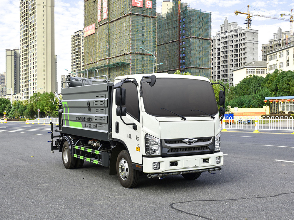 福田藍(lán)牌7方抑塵車(chē)